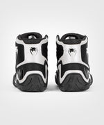 Load image into Gallery viewer, Venum Elite Wrestling Shoes - Black/Sand
