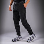 Load image into Gallery viewer, Venum Cargo Light Aero Joggers - Black
