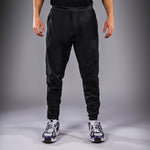 Load image into Gallery viewer, Venum Cargo Light Aero Joggers - Black
