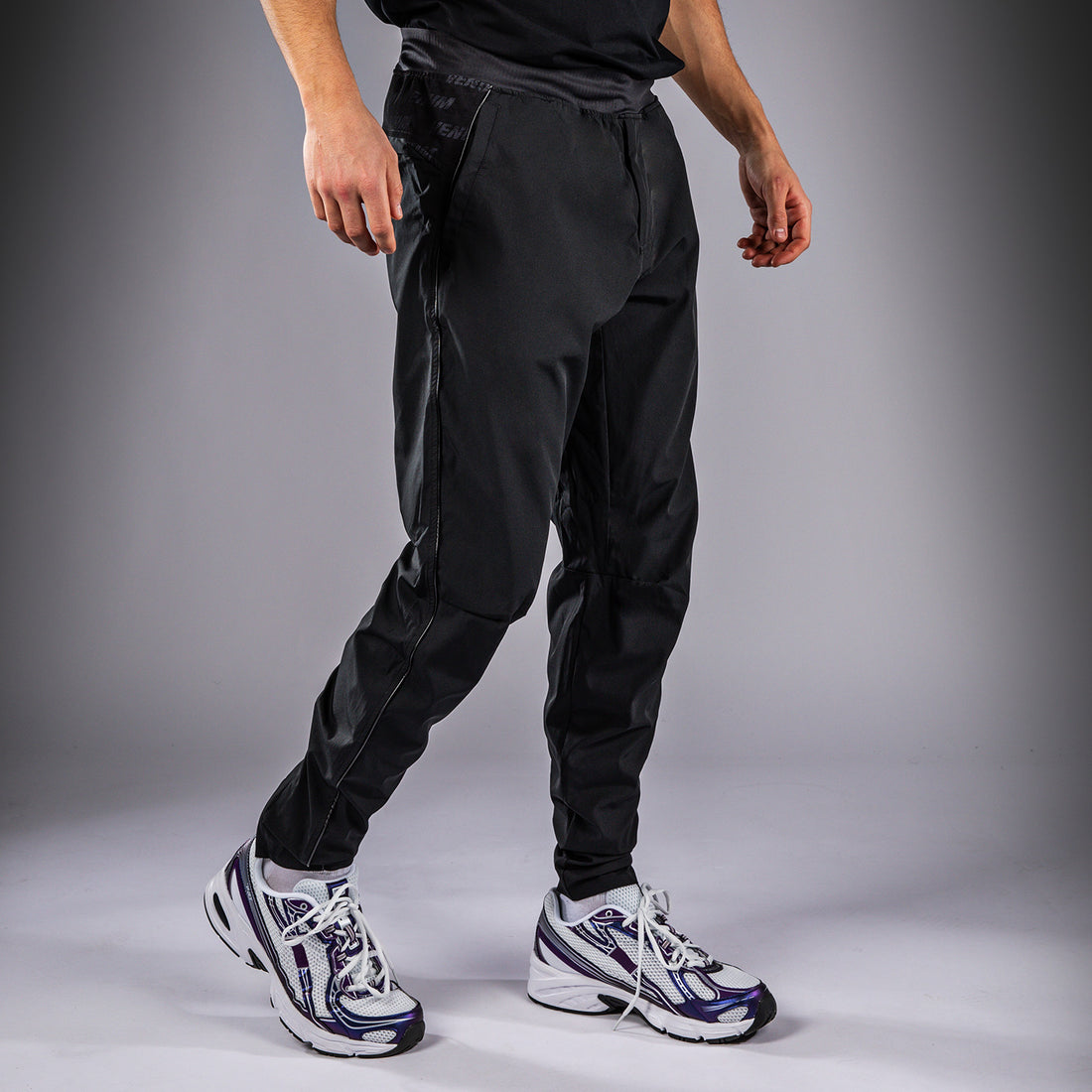 Venum Cargo Light Aero Joggers - Black