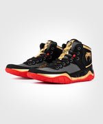 Load image into Gallery viewer, Venum Elite Wrestling Shoes - Black/Gold/Red
