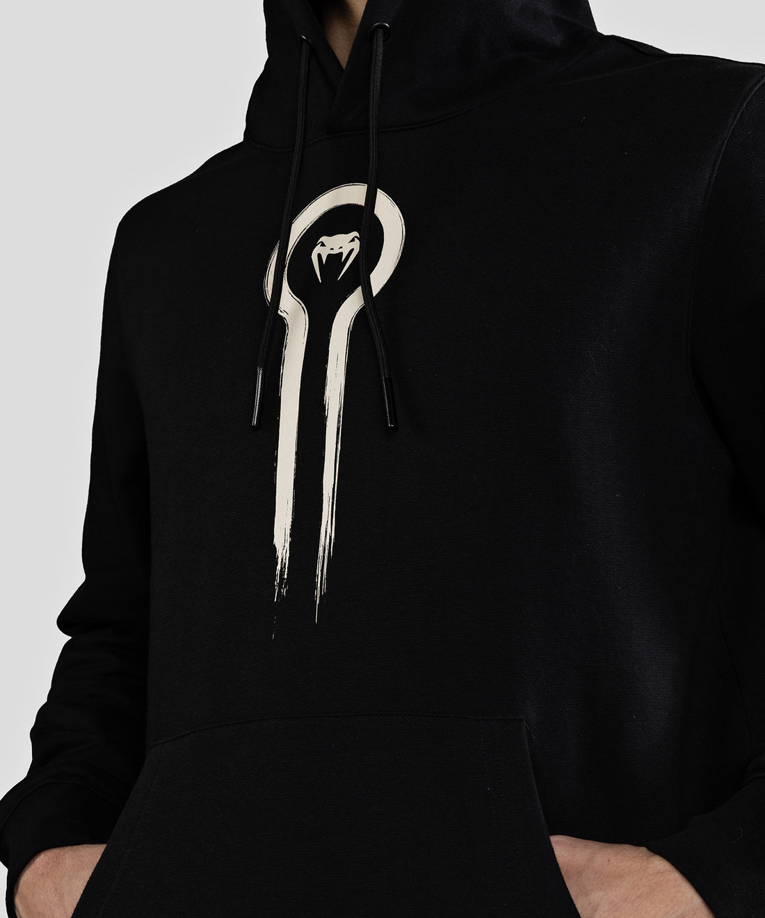 Venum x Assassins Creed Shadows Hoodies - Black