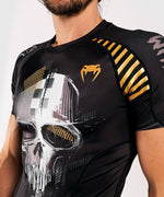 Load image into Gallery viewer, VENUM Skull Rashguard - Short Sleeves - Black
