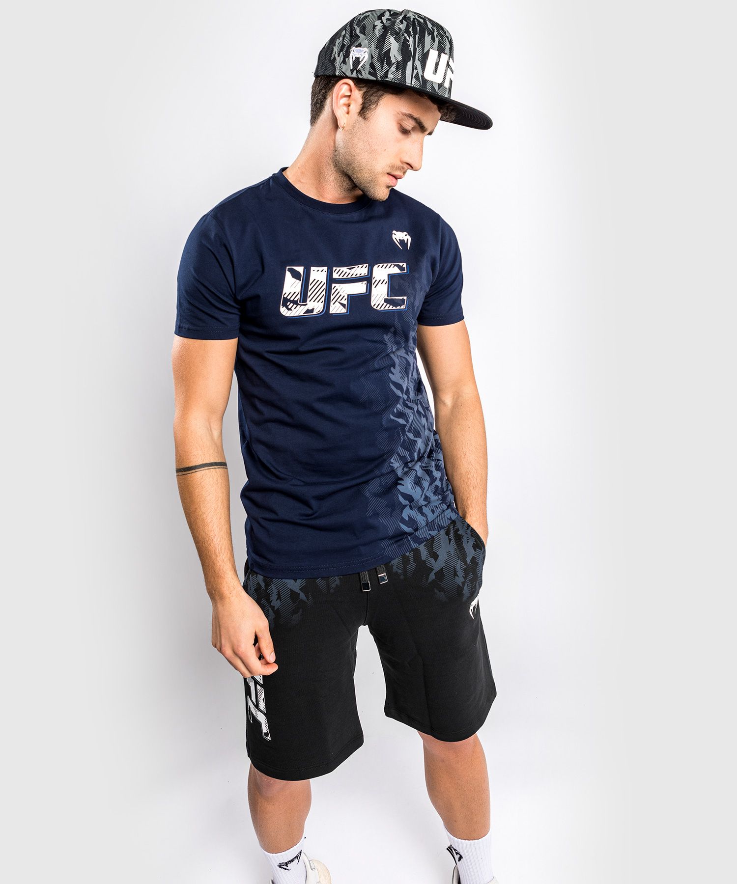 UFC VENUM Authentic Fight Week Men's Shorts - Black