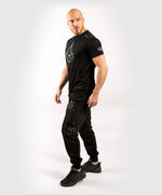 Load image into Gallery viewer, VENUM Assassin&#39;s Creed T-Shirt - Black/Blue
